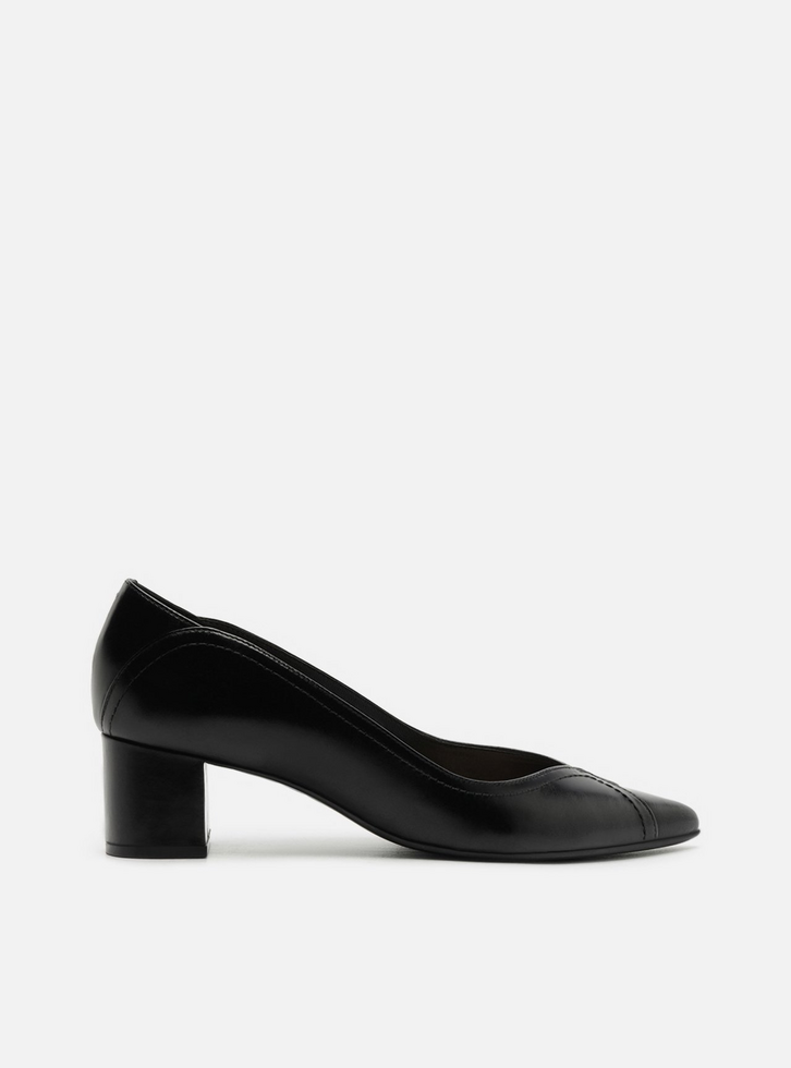Scarpin Peep Toe Preto Couro Bico Fino
