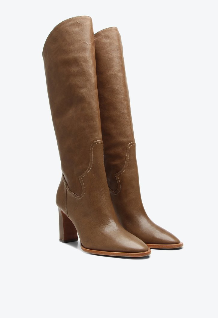 Bota Marrom Vicenza Barem
