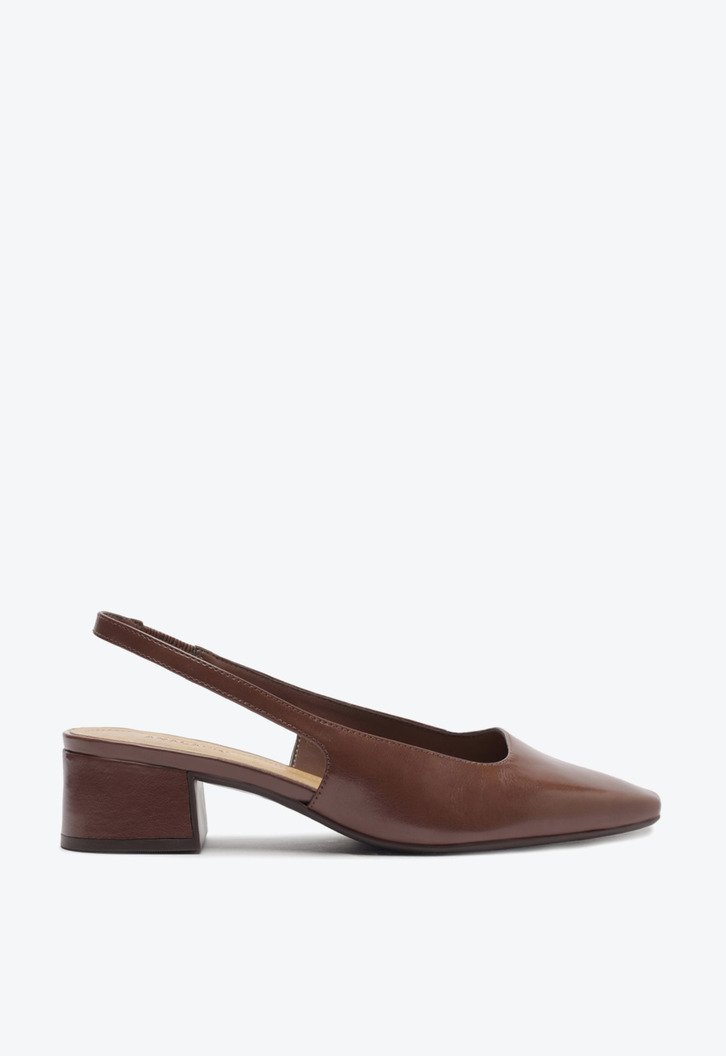 Sapatilha Salto Bloco Slingback Ponta Quadrada Marrom