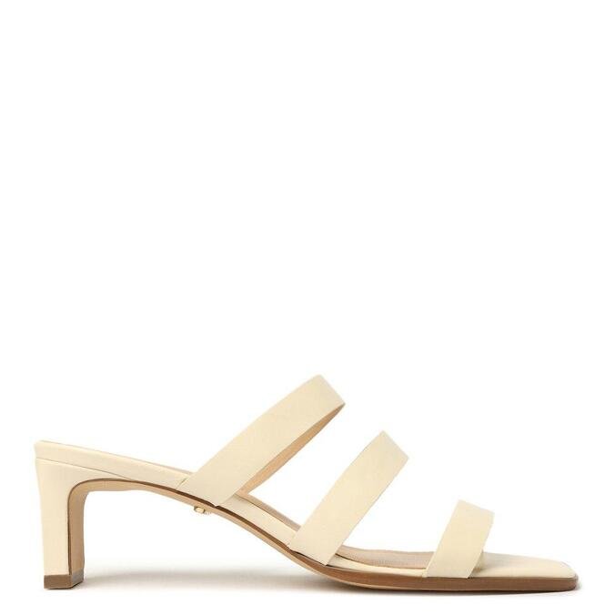 sandália arezzo salto baixo