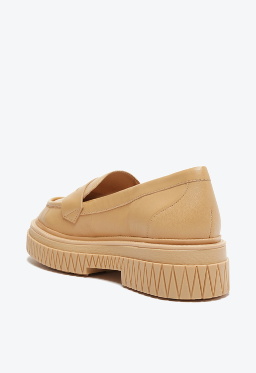 Sapato Mocassim Tratorado Viola Couro Marrom