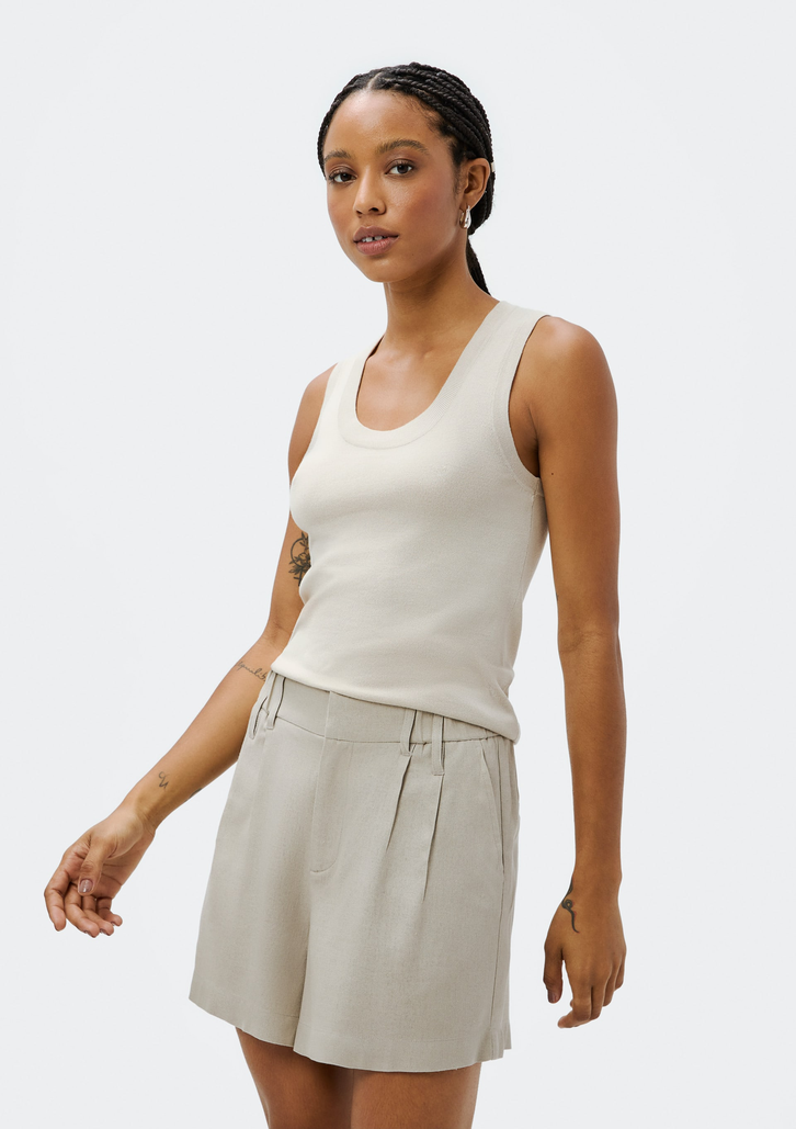 Shorts Cinza Hering De Alfaiataria Em Linho