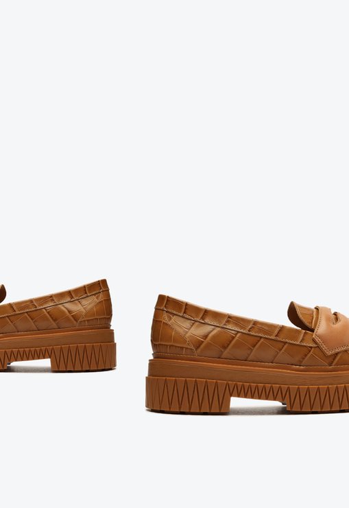 Sapato Mocassim Tratorado Viola Couro Croco Marrom