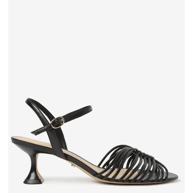 sandalia de tiras finas arezzo