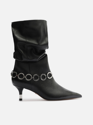 Bota Preta Couro Salto Fino Slouchy Metais