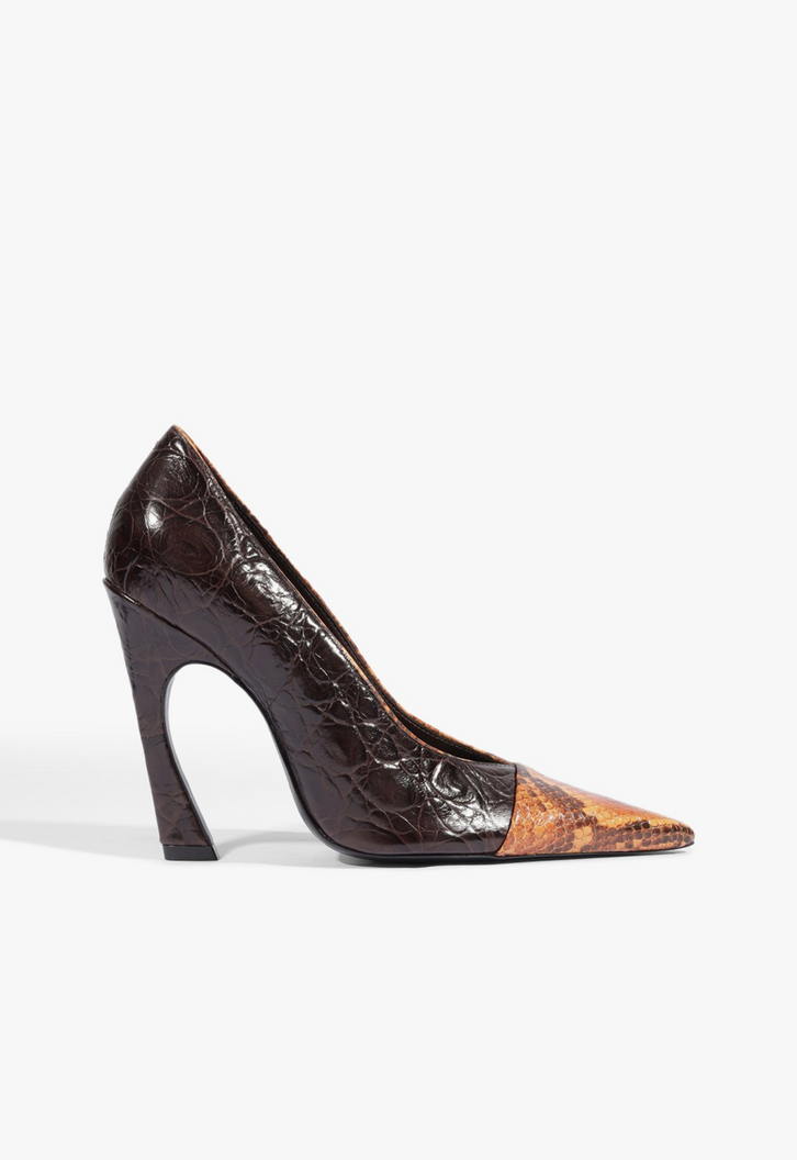 Scarpin Schutz Lexi Bico Fino Couro Marrom
