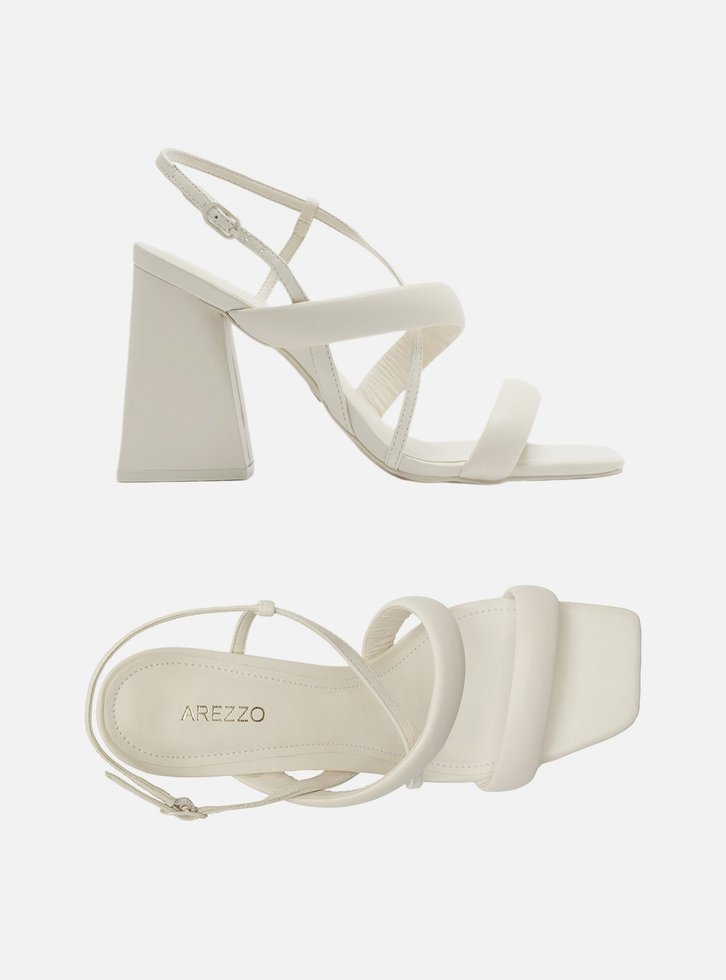 Sandália Off-white Arezzo Couro Bloco Geométrica Mariana