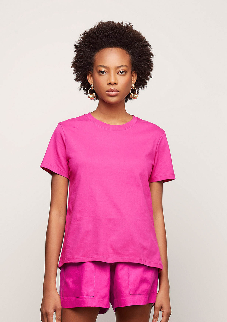 Blusa Fúscia Dzarm Manga Curta