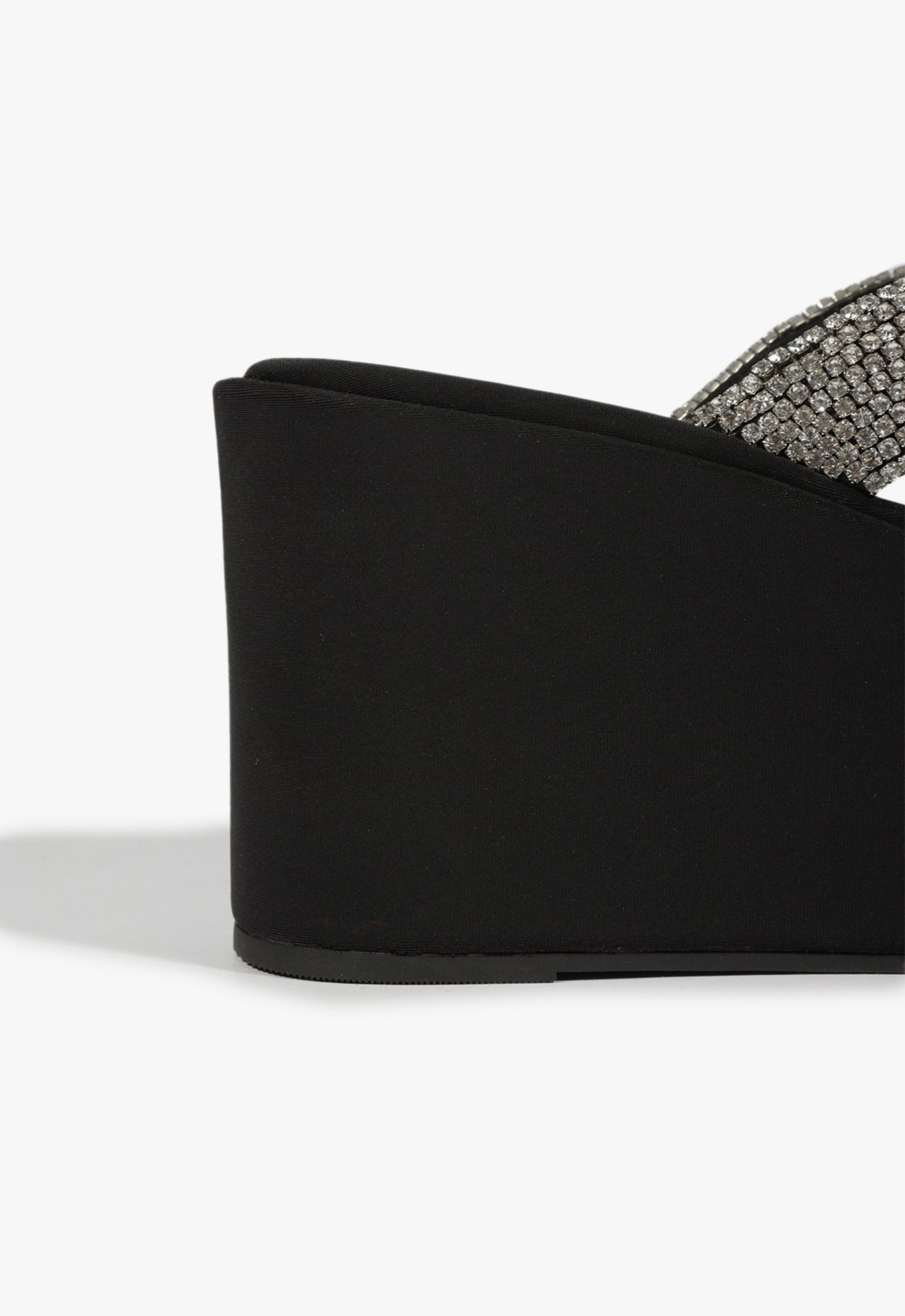 Chinelo Plataforma Preta | ZZ MALL