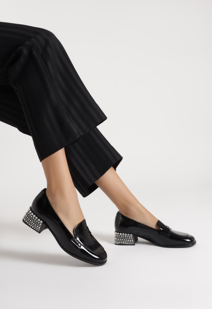 Mocassim Louise Verniz Preto