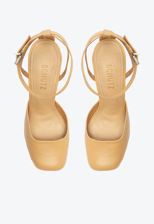 Sapato Scarpin Meia Pata Luan Couro Bege