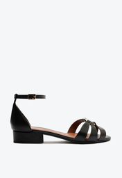 Sandália Recortes Vazados Salto Bloco Fivela Preta