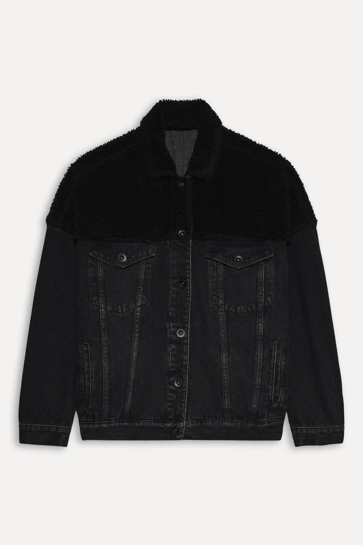 JAQUETA PRETA REVERSA JEANS OVER BLACK SHERPA | ZZ MALL