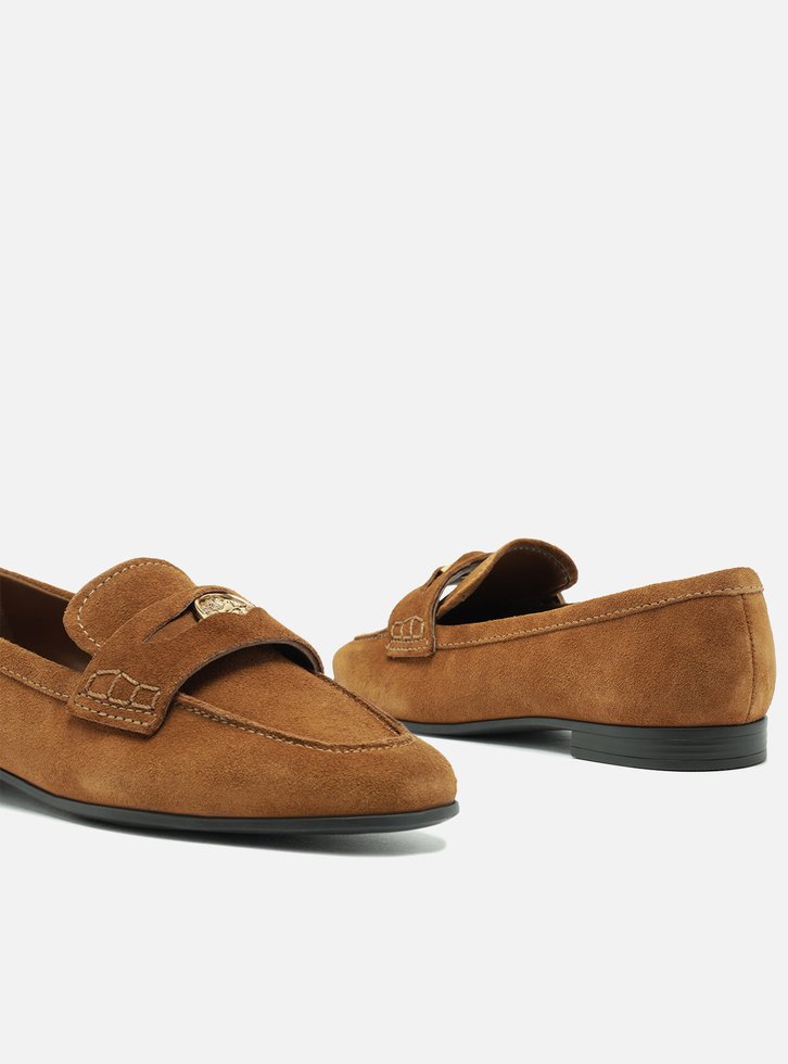 Mocassim Marrom Suede Tira Medalha