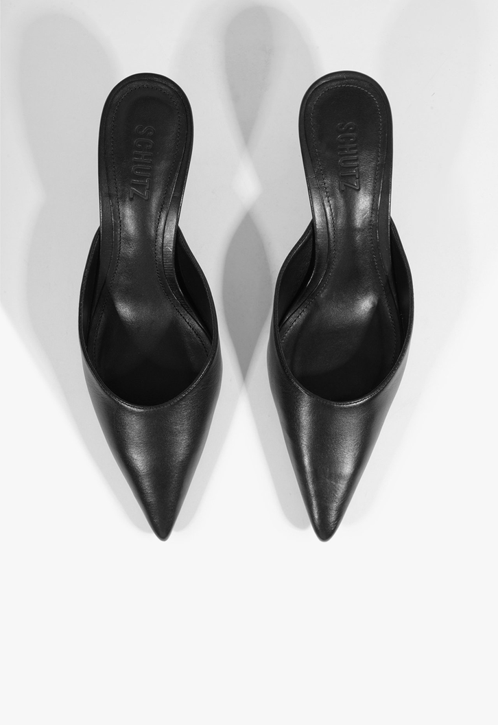 Mule Couro Salto Kitten Preto