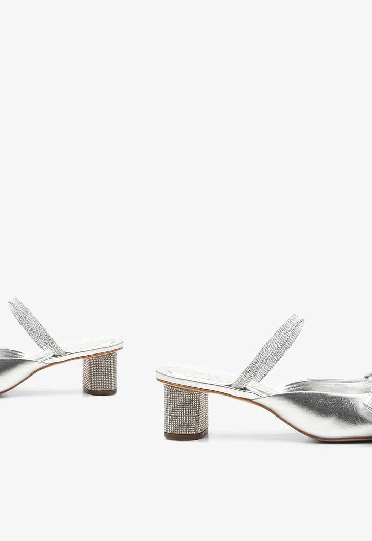 Mule Elyna Prata