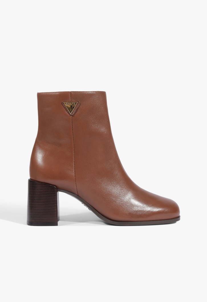 Bota Schutz Liv Couro Marrom