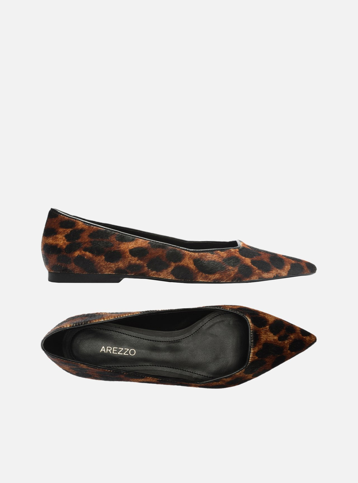 Sapatilha Animal Print Arezzo Bico Fino Básica