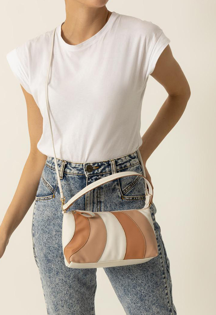 Bolsa Crossbody Nude Anacapri Baguete Detalhe Rosado Média