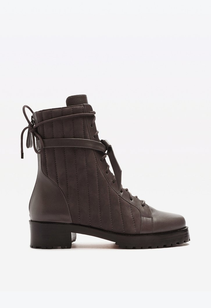 Quilted Clarita Combat Ashgray