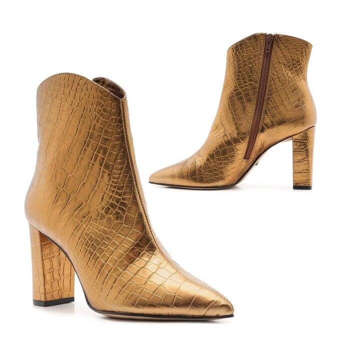 Bota arezzo dourada clearance