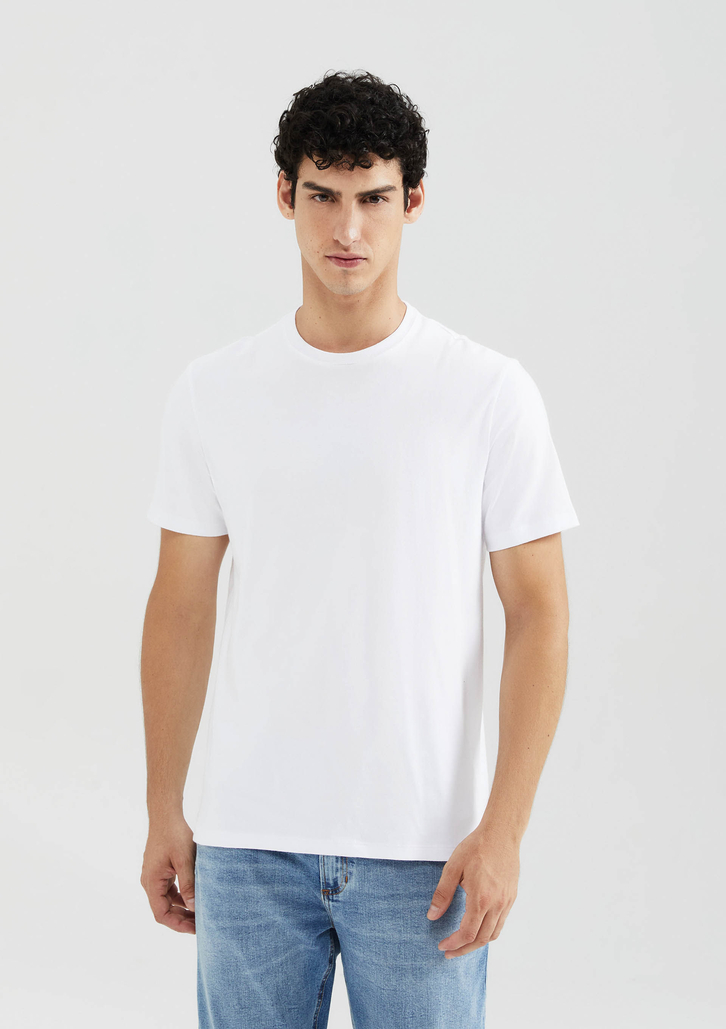 Camiseta Branca Hering Básica Comfort Super Cotton
