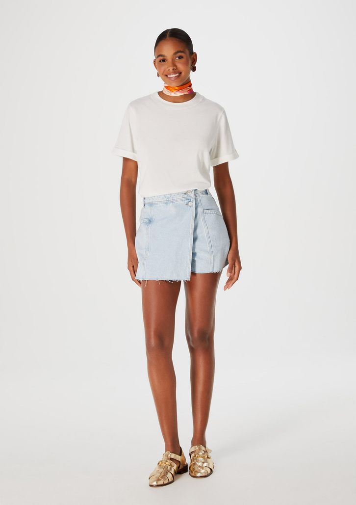 Blusa Off-White Hering Básica Manga Curta Com Dobra