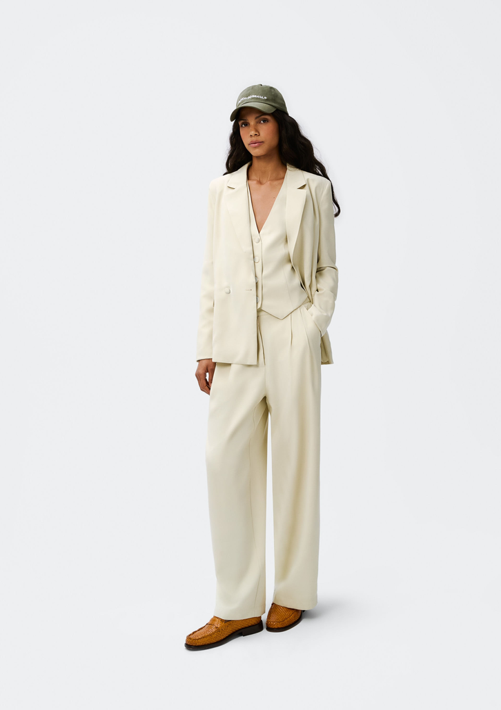 Calça Off White Hering Cintura Alta Em Alfaiataria