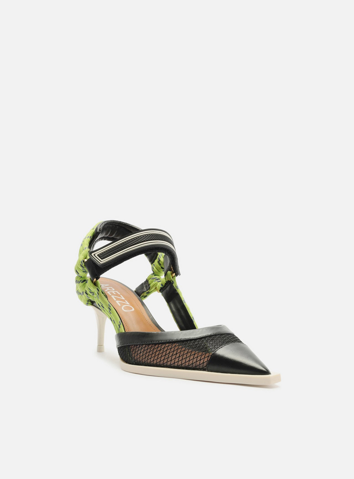 Scarpin Preto Tela Salto Baixo Slingback Cordão