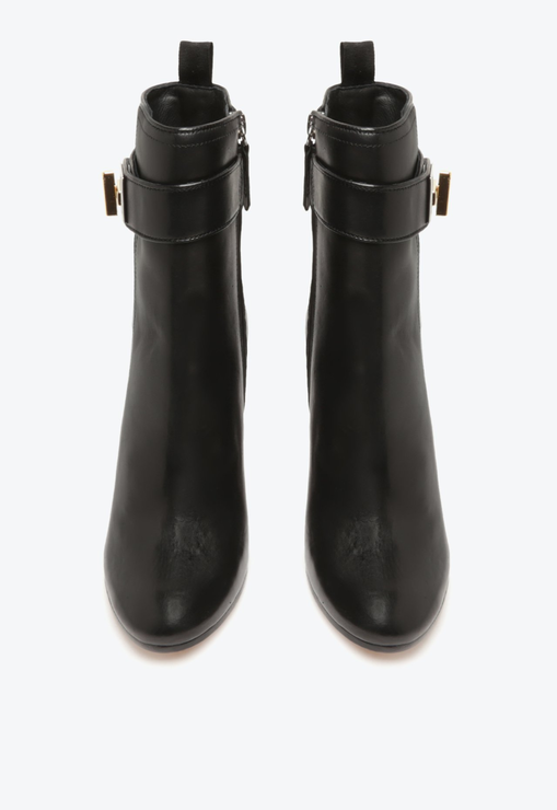 Bota Salto Bloco Lucienne Couro Fivela Preta