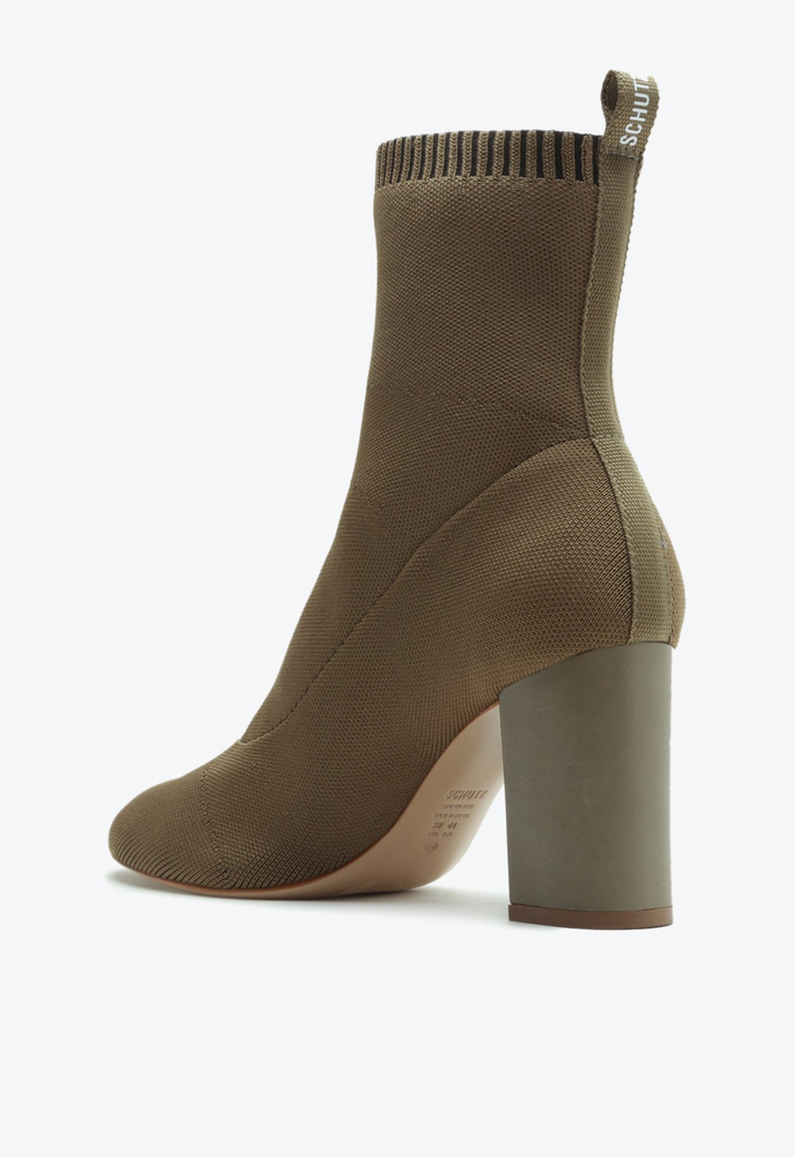 Bota Cano Médio Verde