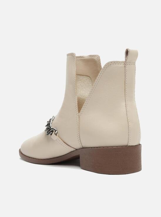 BOTA CURTO BRANCA AREZZO CANO CORRENTE
