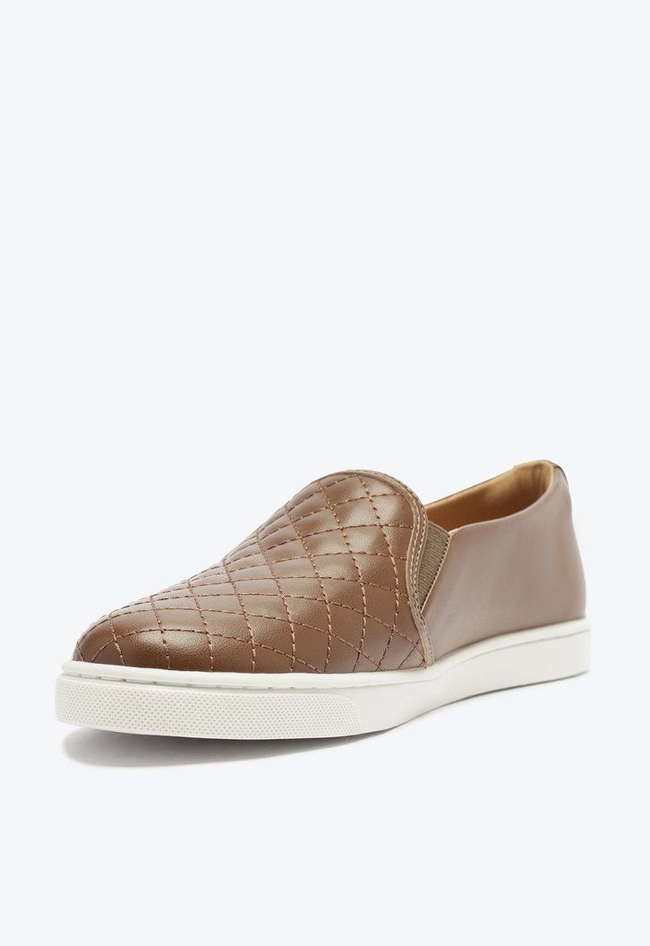 Tênis Slip On Matelassê Marrom