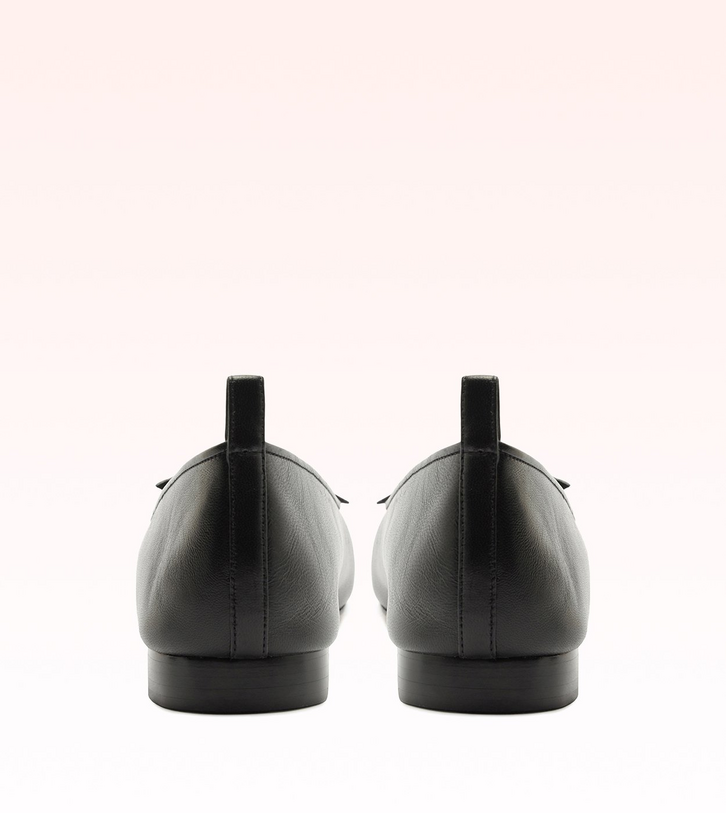 Slim Clarita Street Flat Black | ZZ MALL