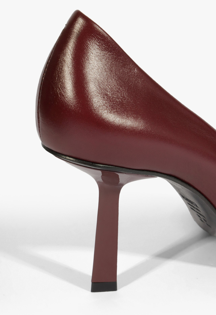 Scarpin Couro Salto Fino Alto Vermelho