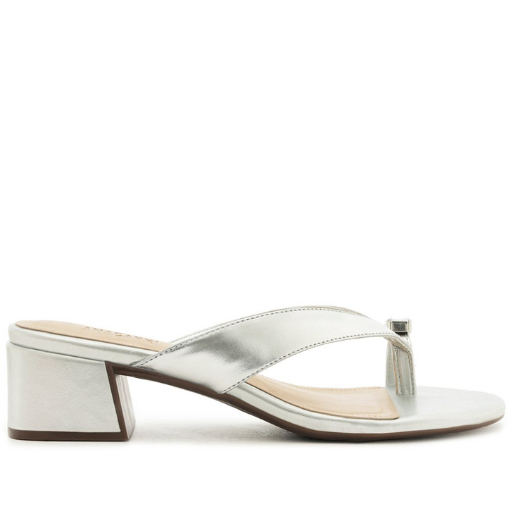 Sandalia De Dedo Pedraria Prateada