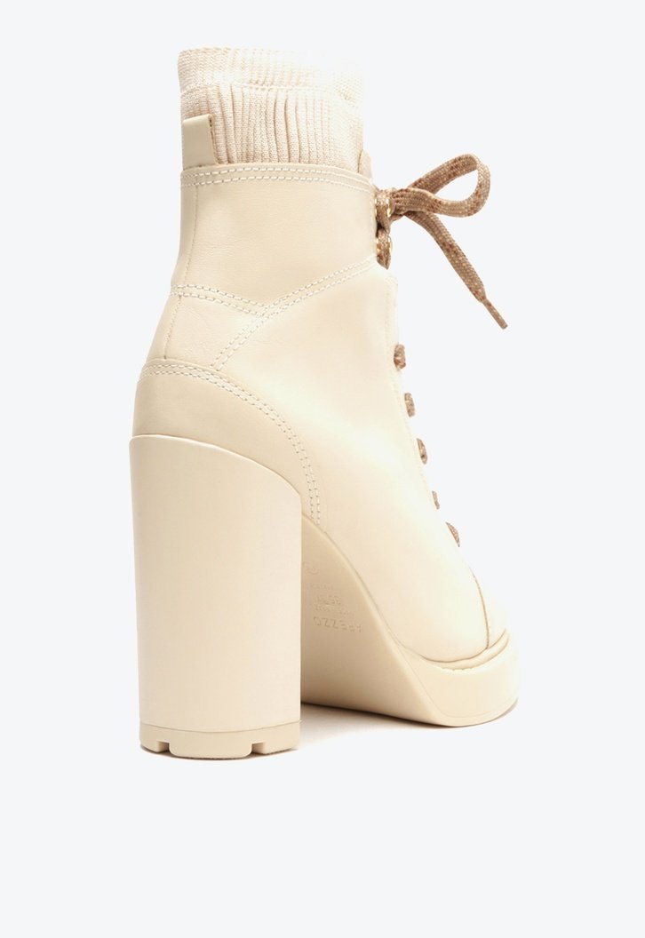 Bota Off-white Arezzo Couro Cano Curto Amarração Knit