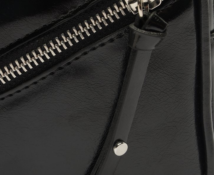 Bolsa Tiracolo Média Fecho Duplo Zíper Preta