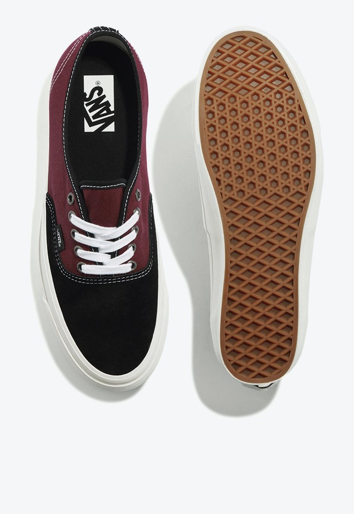 Tênis Authentic Reissue 44 Lx Premium Black Toe Madder Brown
