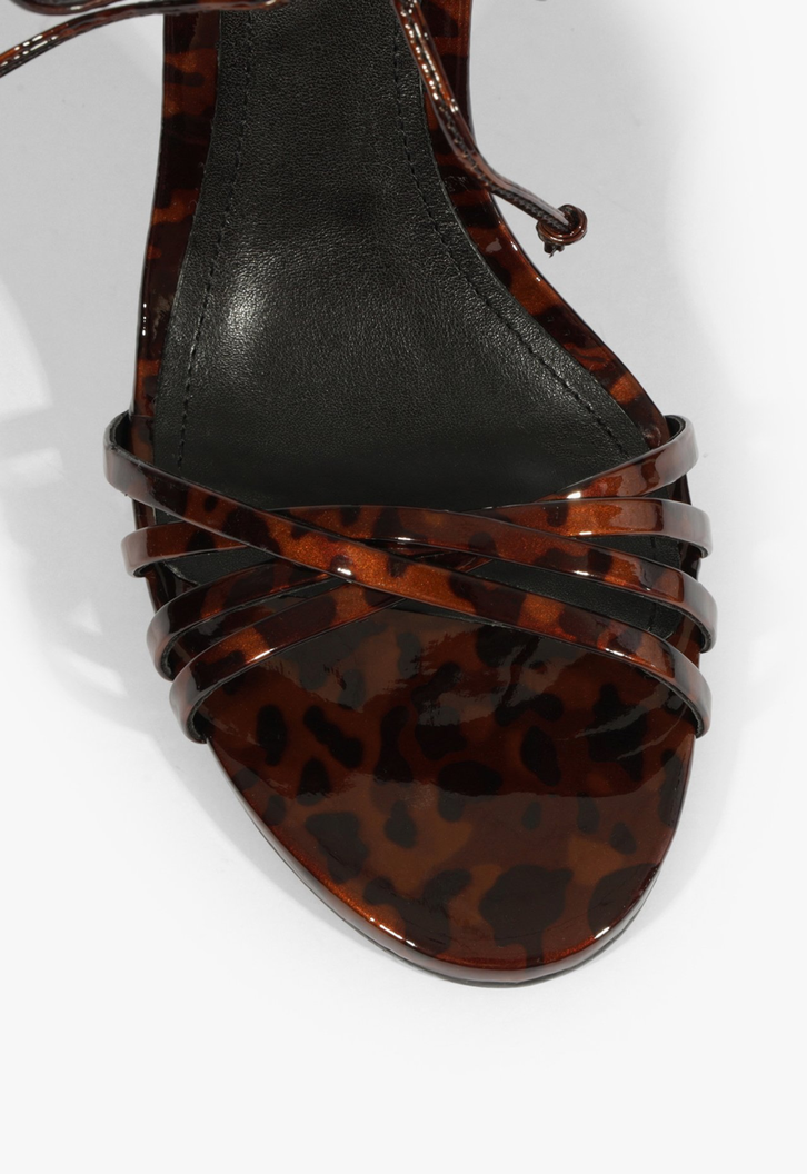 Sandália Verniz Salto Alto Fino Animal Print
