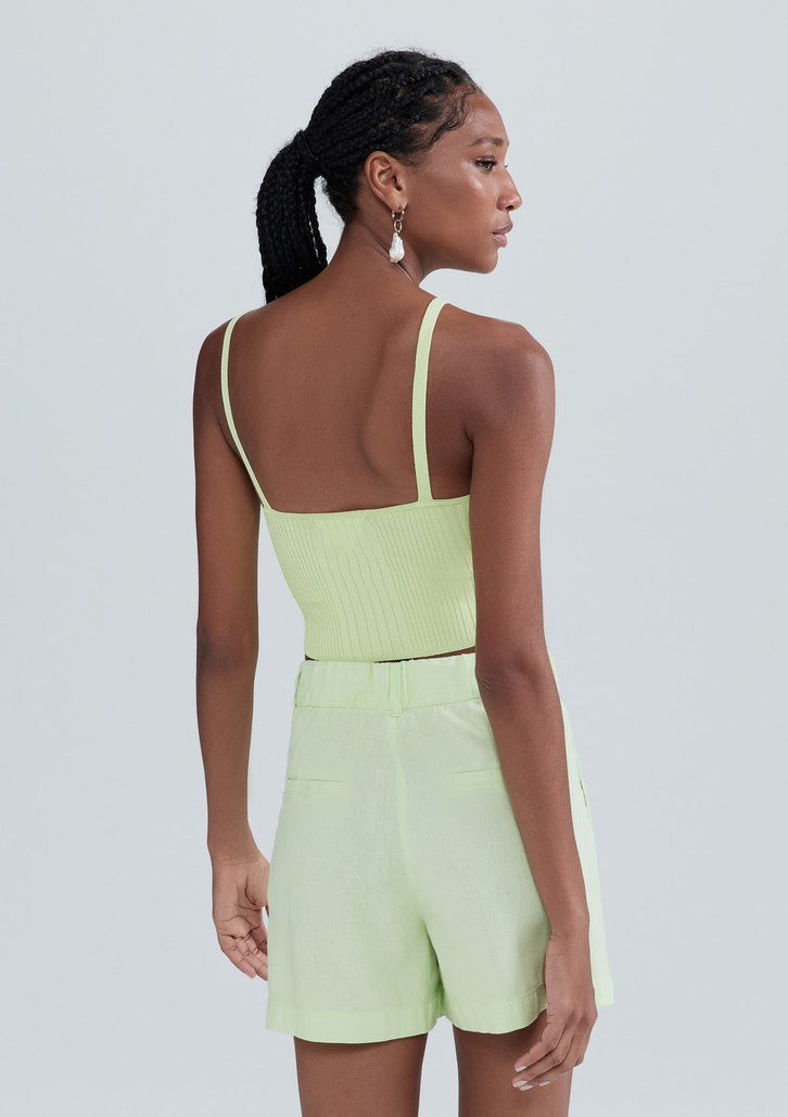 Shorts Verde Claro Hering De Alfaiataria Em Linho