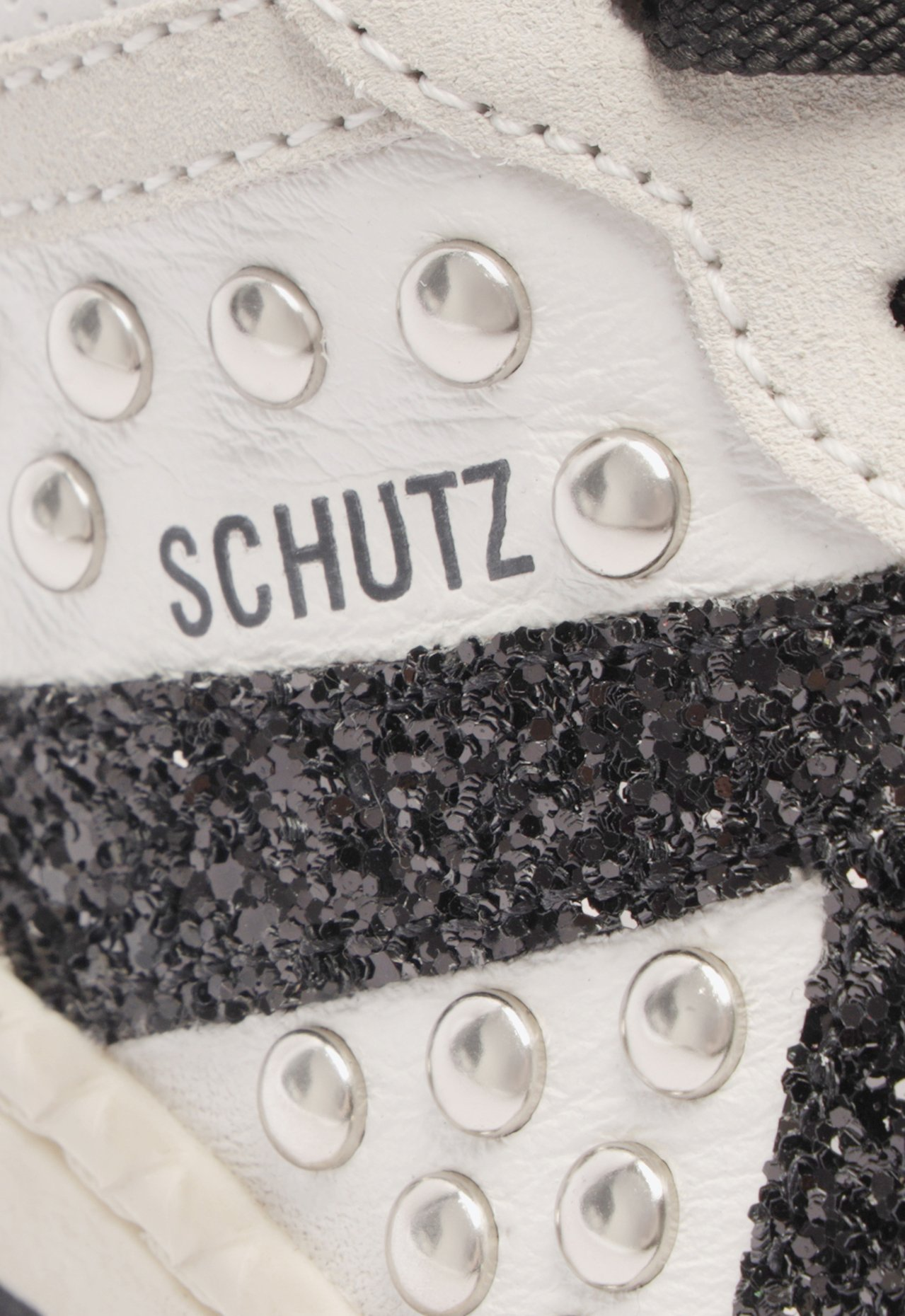 Tênis Schutz St Mid Branco e Preto | ZZ MALL
