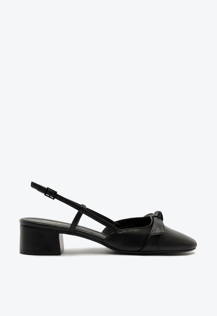 Scarpin Slingback Com Laço Preto