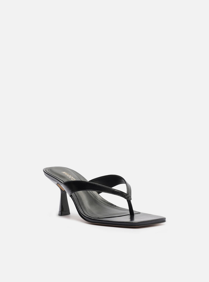 Tamanco Preto Couro Salto Fino Flip Flop