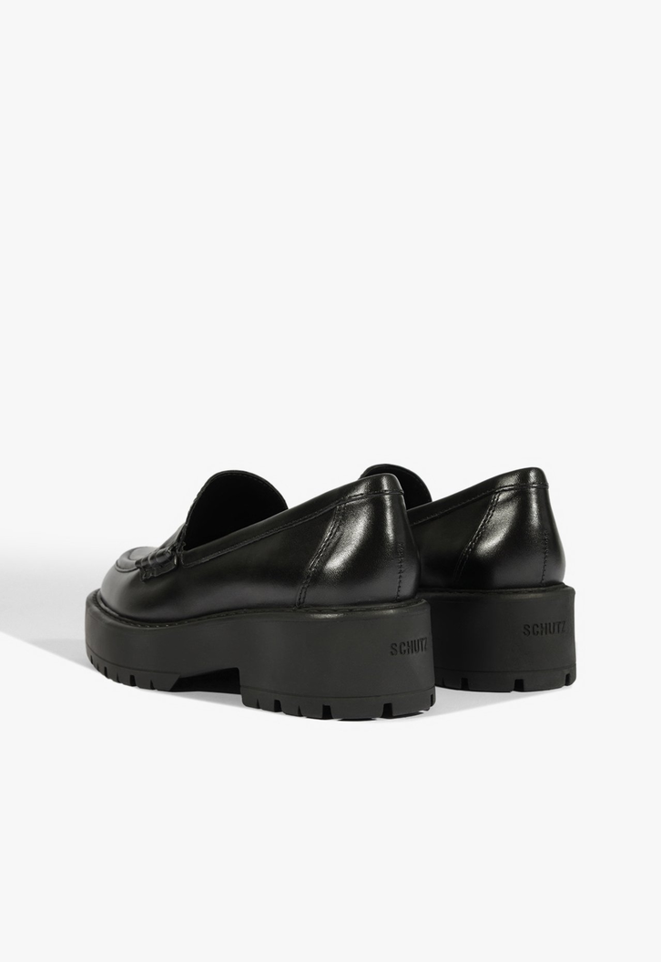 Mocassim Couro Solado Robusto Preto