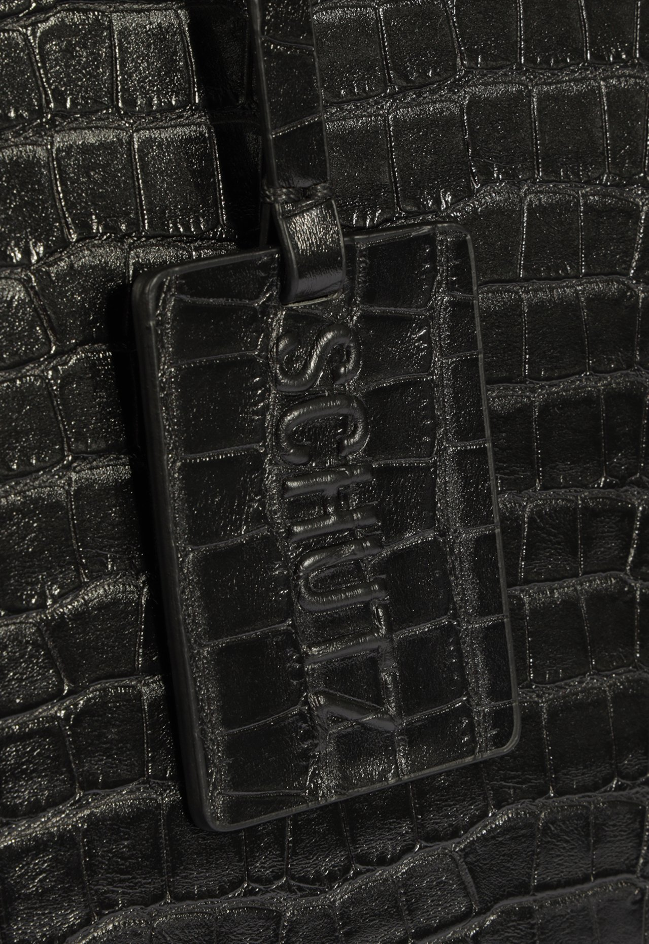 Bolsa Shopping Grande Yumi Couro Croco Preta | ZZ MALL
