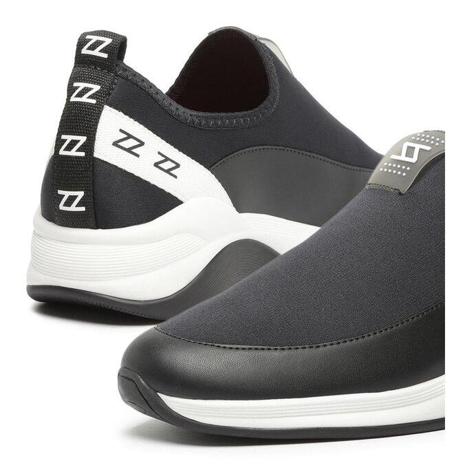 Maria Celia Calcados - Tênis Slip On Couro Flatform Elástico Preto Arezzo