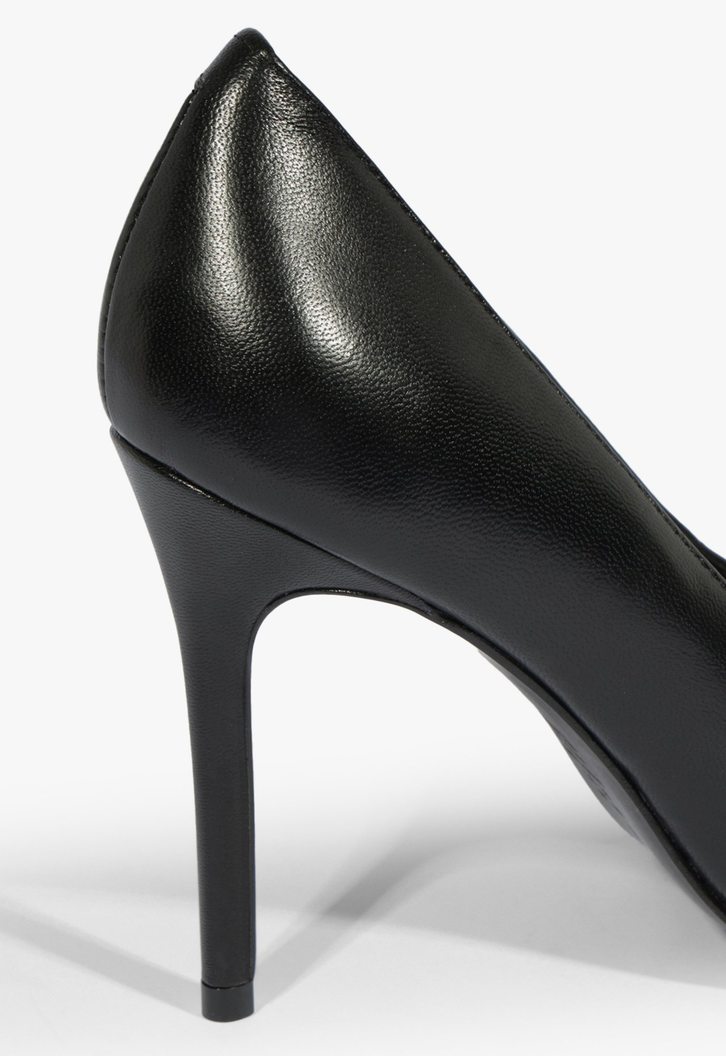 Scarpin Ines High Couro Preto