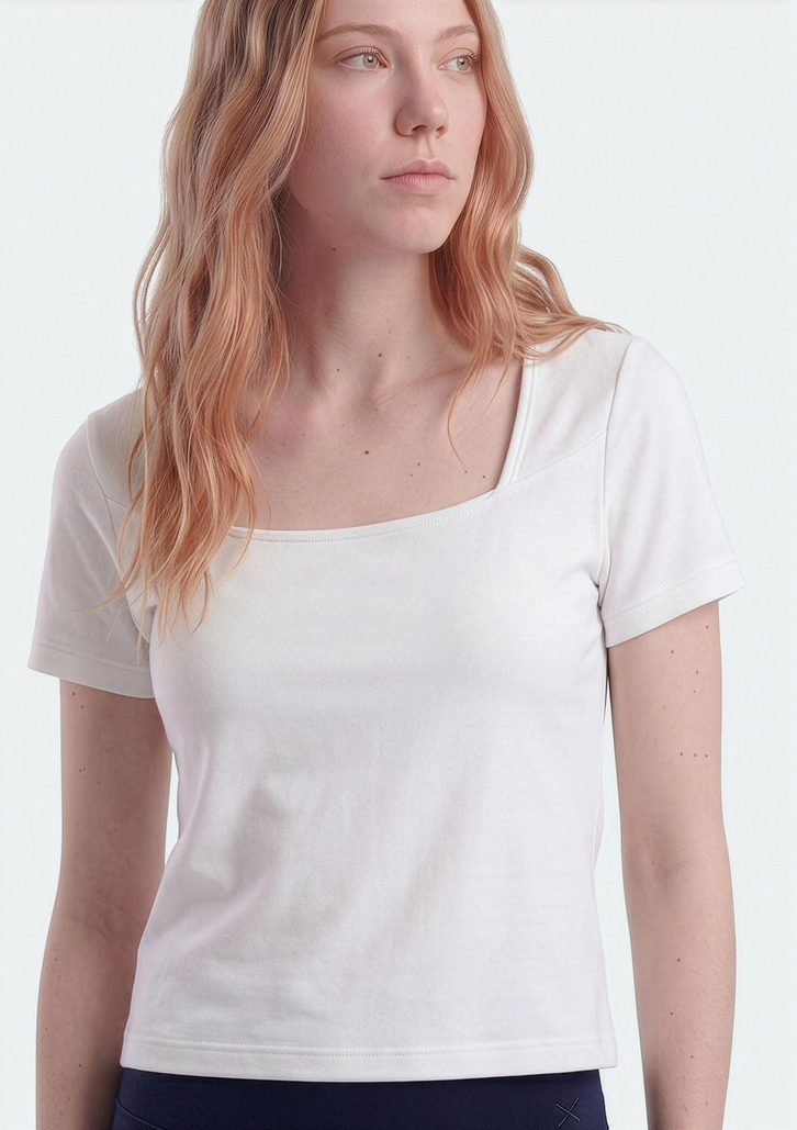 Blusa Branca Hering Teen Manga Curta Decote Quadrado