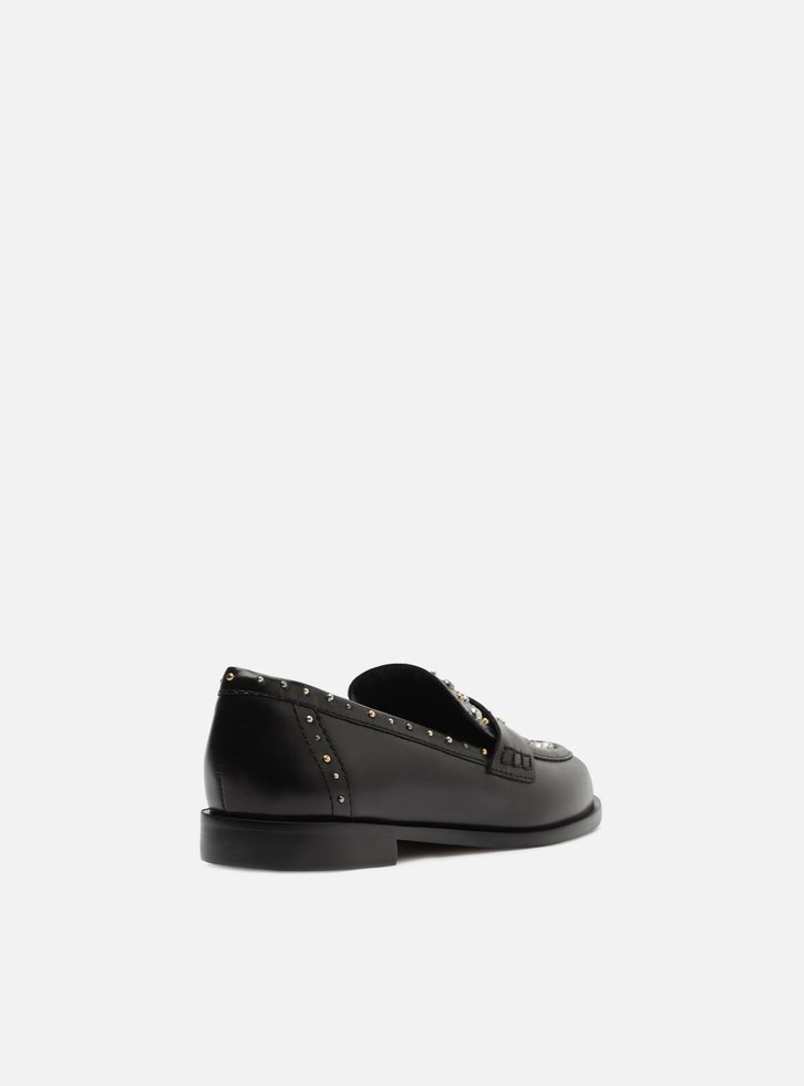Mocassim Preto Couro Bico Redondo Aplicações